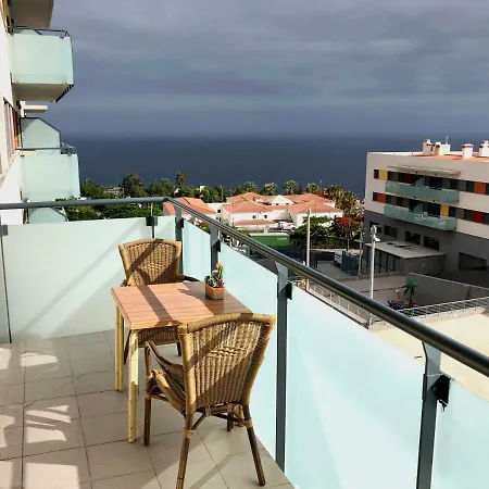 Con Terraza En La Magalona Apartman *